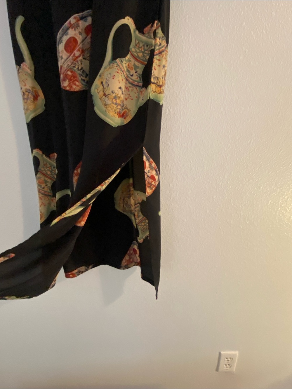 Black 100% Pure Silk Tea Pot Print Midi Dress with Mandarin Collar - Picture 4 of 12